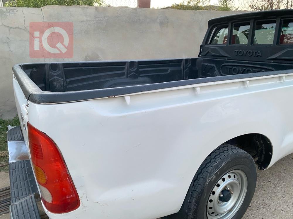 تويوتا هايلوكس